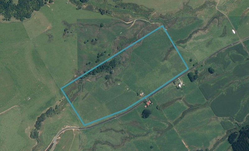 208 Kaihau Road, Karioitahi, Waiuku - Carousel 1