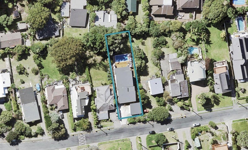 37 Beulah Avenue, Rothesay Bay, Auckland - Carousel 1