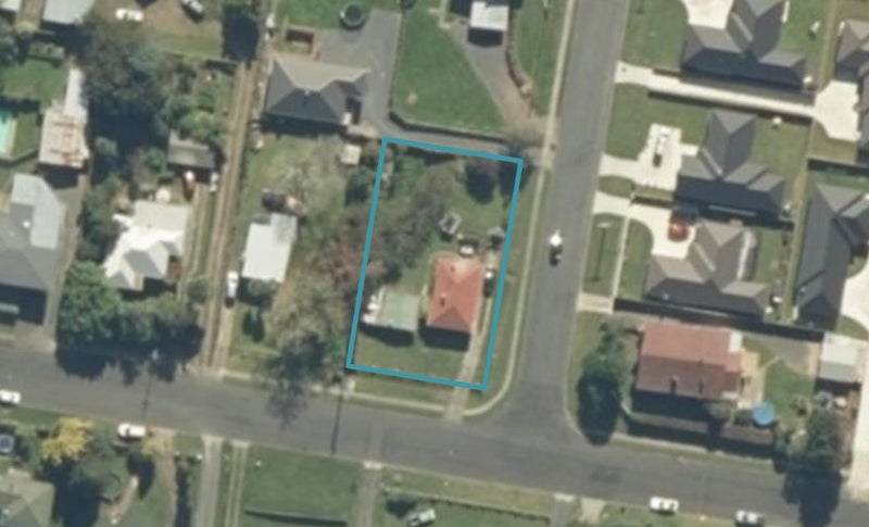 12 Sheehan Street, Kihikihi, Te Awamutu - Carousel 1