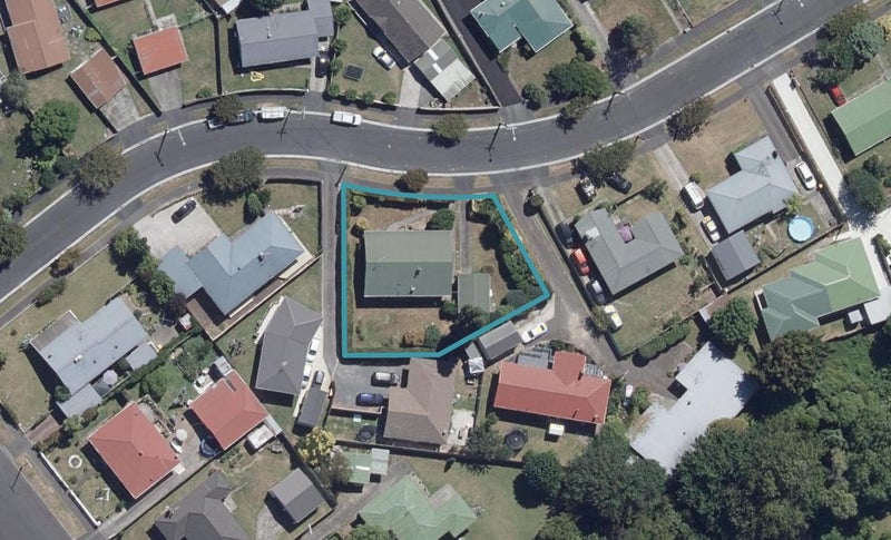 6 Southsea Crescent, Silverdale, Hamilton - Carousel 1