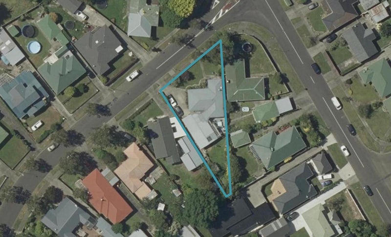 3 Parkland Crescent, Terrace End, Palmerston North - Carousel 1