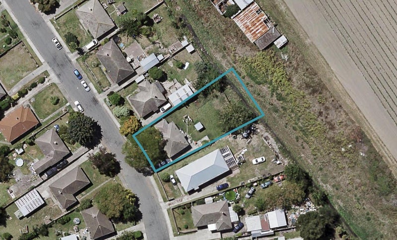 1018 Hood Street, Mayfair, Hastings - Carousel 1