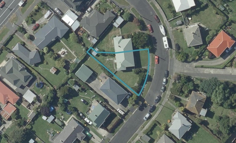 43 Puketai Street, Andersons Bay, Dunedin - Carousel 1
