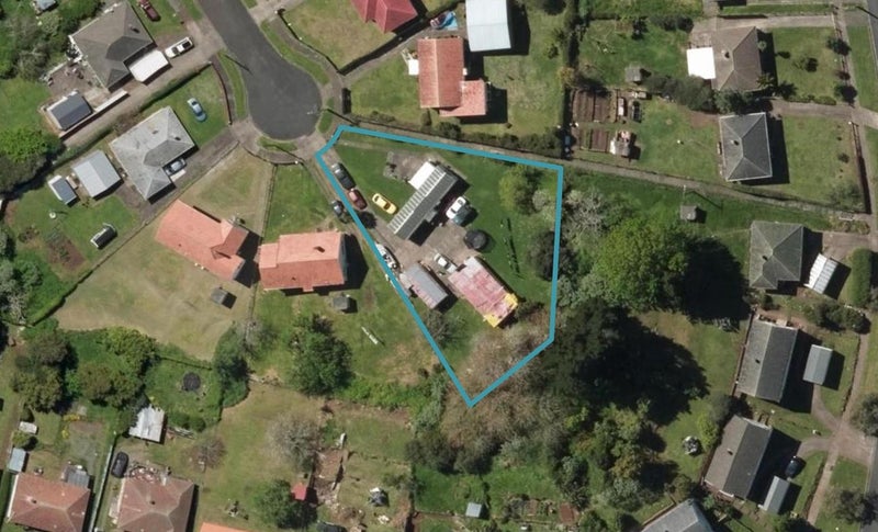 11 Brake Avenue, Otangarei, Whangarei - Carousel 1