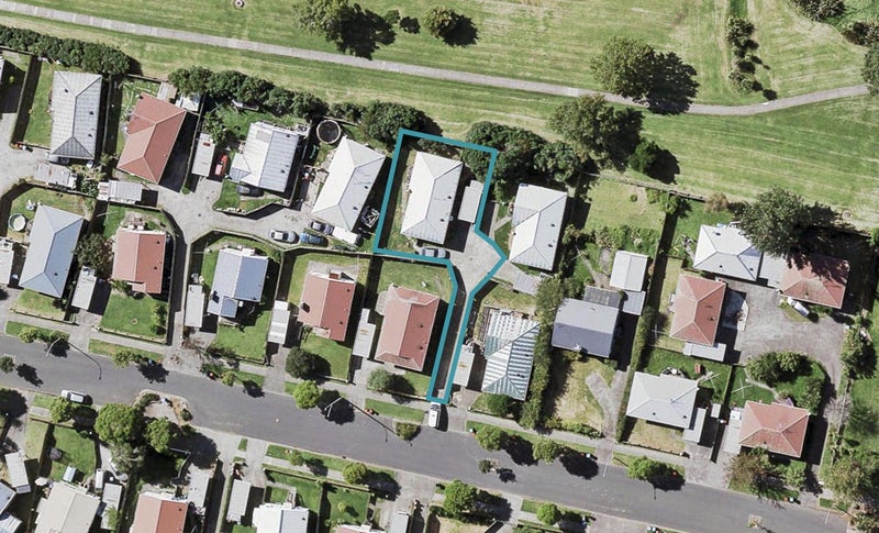 64B Maybury Street, Point England, Auckland - Carousel 1