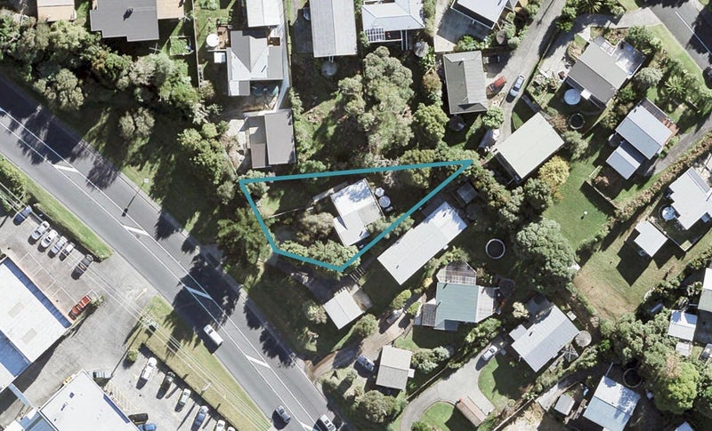 622 Whangaparaoa Road, Stanmore Bay, Whangaparaoa - Carousel 1