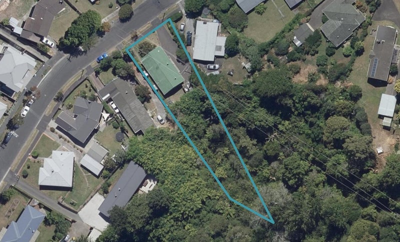 42B Southsea Crescent, Silverdale, Hamilton - Carousel 1