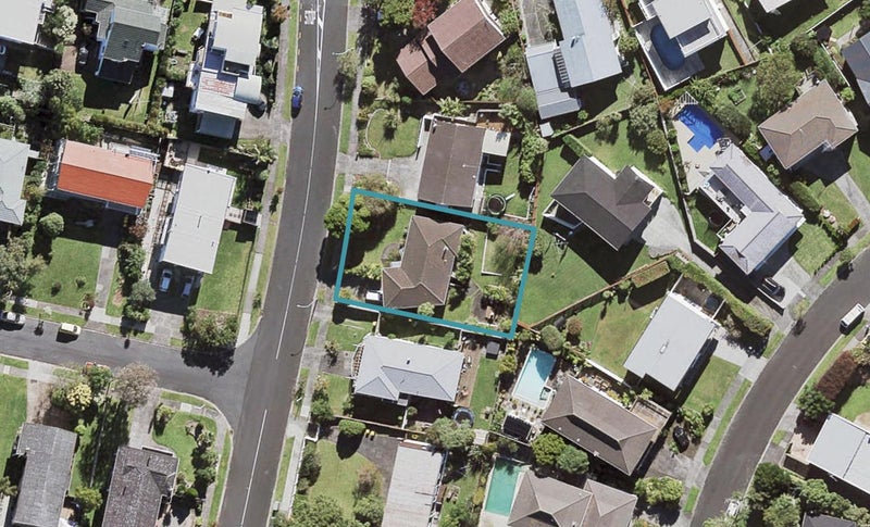 6 Porritt Avenue, Chatswood, Auckland - Carousel 1