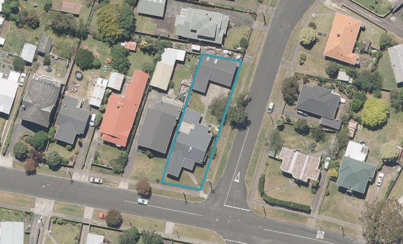 82 Gonville Avenue, Gonville, Whanganui - Carousel 1