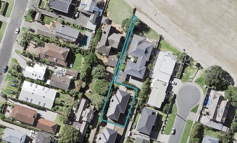 34A Saltburn Road, Milford, Auckland - Carousel 1