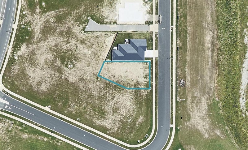 12 Pakanga Grove, Pyes Pa, Tauranga - Carousel 1