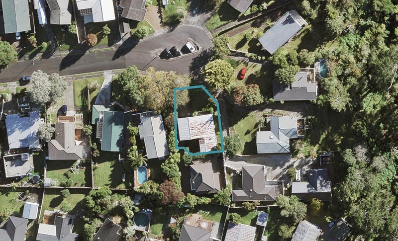 11 Orsova Place, Lynfield, Auckland - Carousel 1