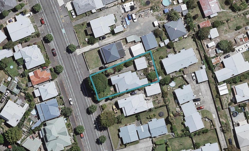 83 Nelson Crescent, Napier South, Napier - Carousel 1