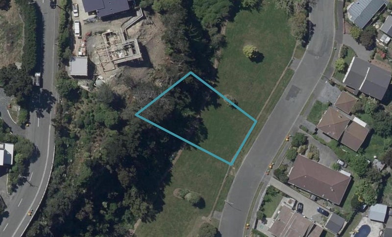 12 Aratoro Place, Mount Pleasant, Christchurch - Carousel 1