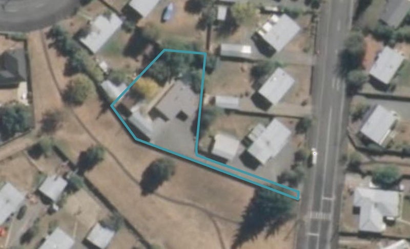 38 Maryburn Road, Twizel - Carousel 1