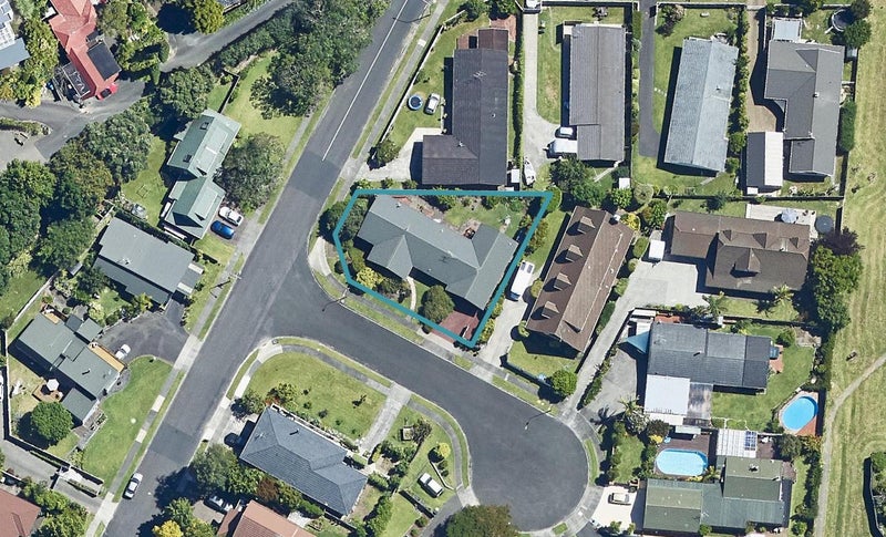 2 Takahe Place, Matua, Tauranga - Carousel 1