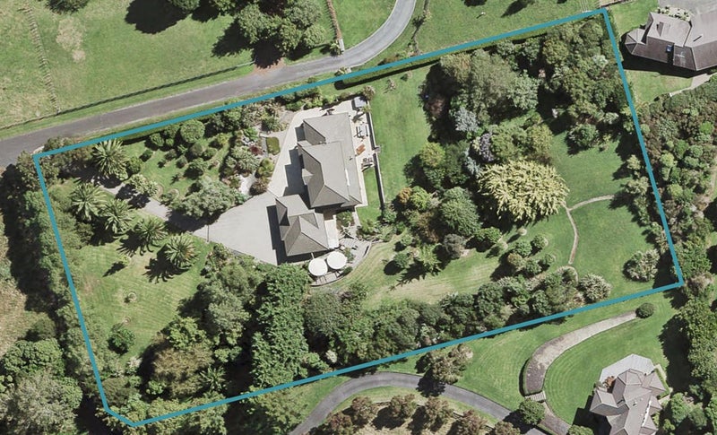 90 Harry Dreadon Road, Ōpaheke, Papakura - Carousel 1