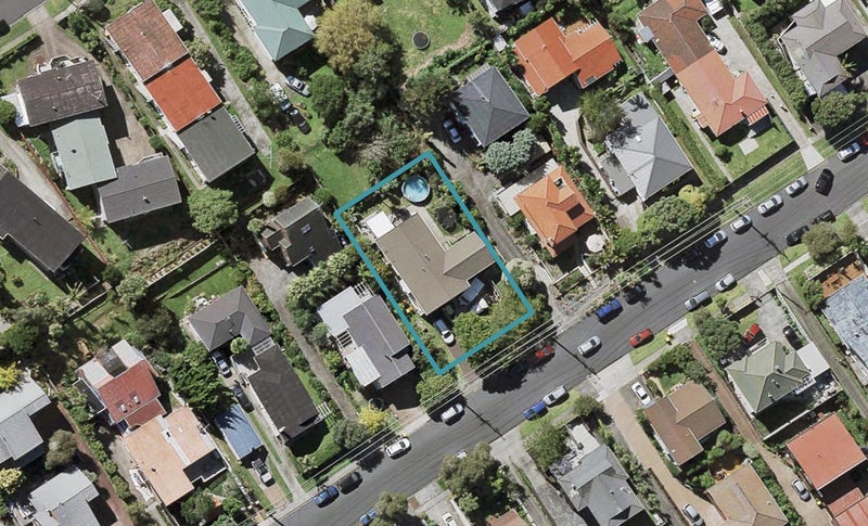 11 Harley Road, Takapuna, Auckland - Carousel 1