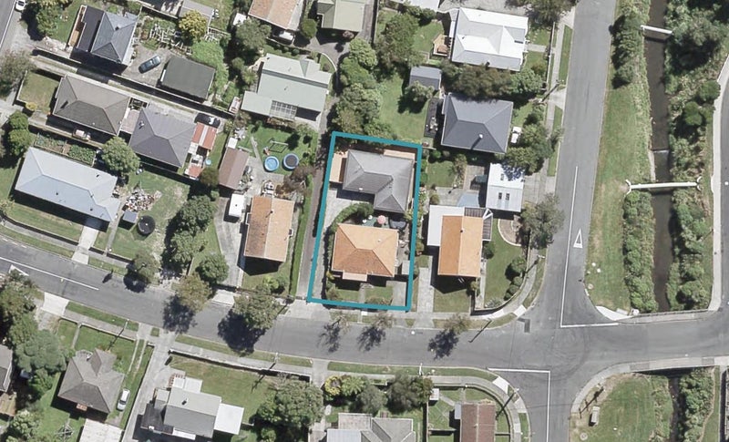 1/7 Tilbury Street, Fairfield, Lower Hutt - Carousel 1