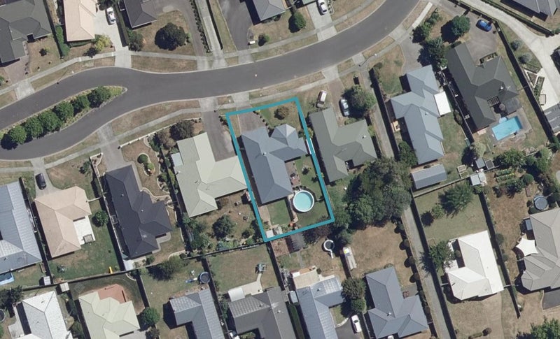 81 Spinnaker Drive, Flagstaff, Hamilton - Carousel 1