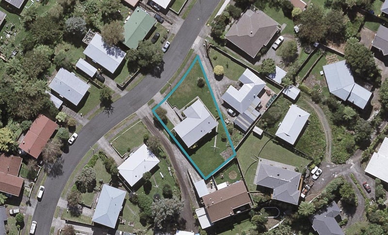 33 Penrith Street, Westown, New Plymouth - Carousel 1