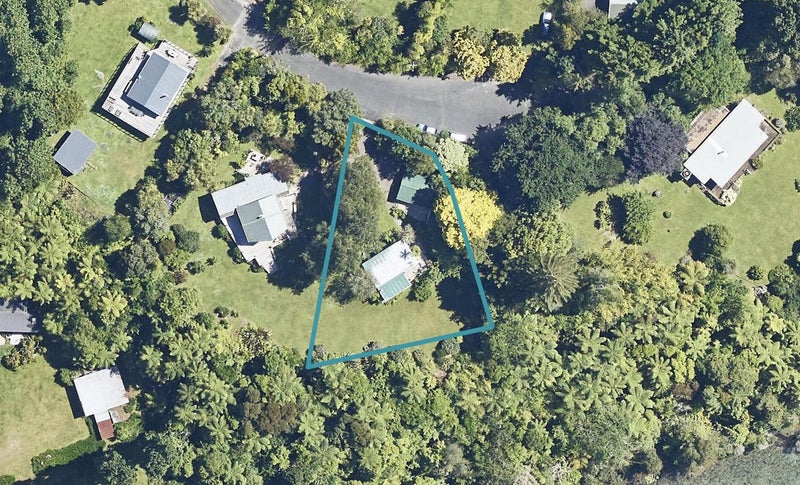 19 Ronald Road, Lake Tarawera, Rotorua - Carousel 1