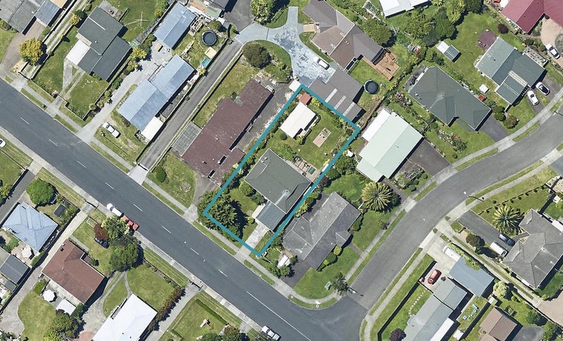 30 Iles Road, Lynmore, Rotorua - Carousel 1