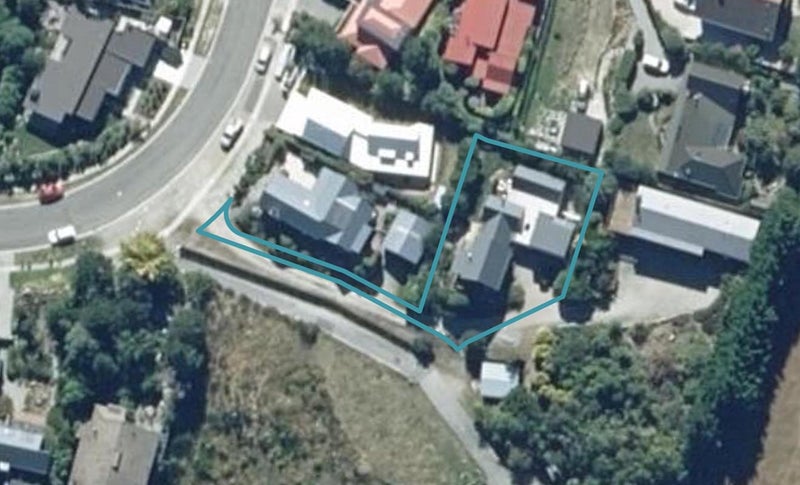 12 Cedar Drive, Kelvin Heights, Queenstown - Carousel 1