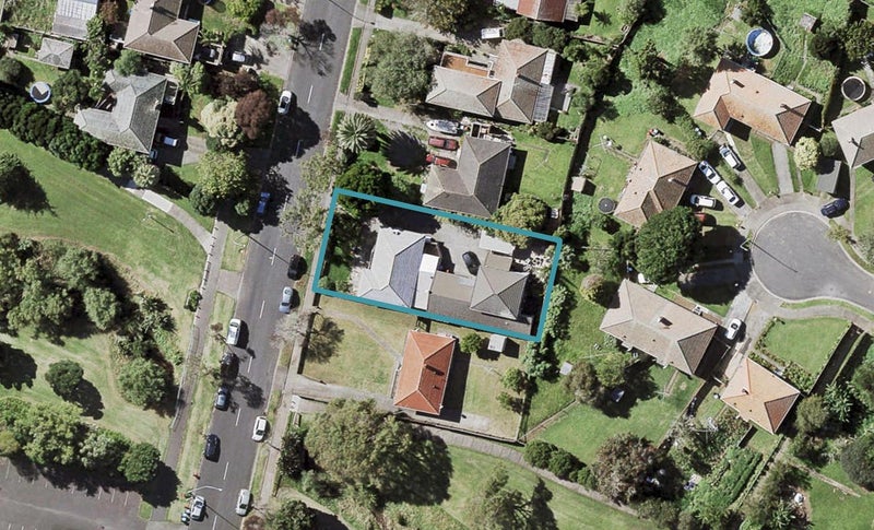 60A Line Road, Glen Innes, Auckland - Carousel 1