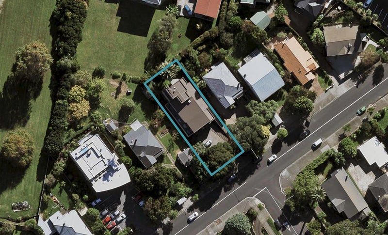9 Green Lane East, Remuera, Auckland - Carousel 1