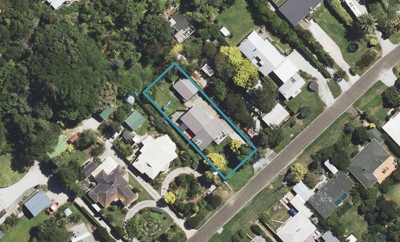 36 Douglas Street, Okitu, Gisborne - Carousel 1