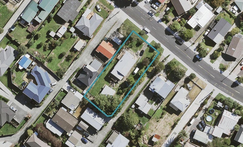 117 Sunnyside Road, Sunnyvale, Auckland - Carousel 1