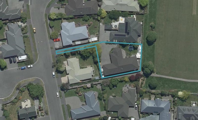 26 Farnswood Place, Redwood, Christchurch - Carousel 1