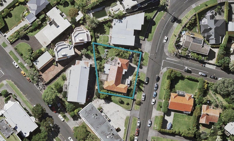 12 Paora Street, Orakei, Auckland - Carousel 1
