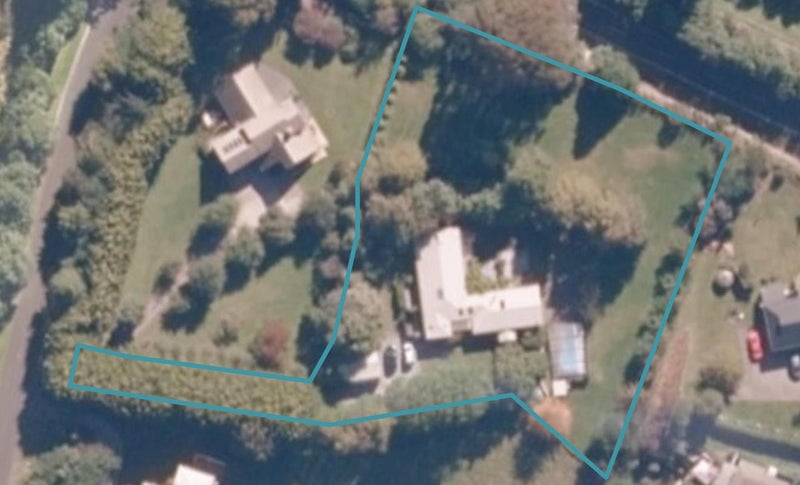 9 Blue Ridge Drive, Taupo - Carousel 1