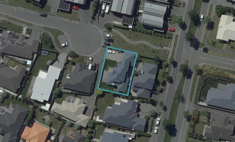 7 Sienna Court, Aidanfield, Christchurch - Carousel 1