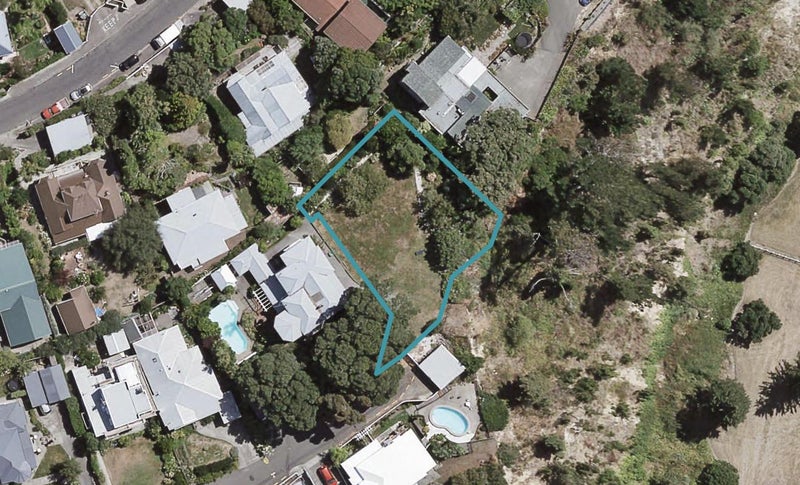 15 Elizabeth Road, Bluff Hill, Napier - Carousel 1