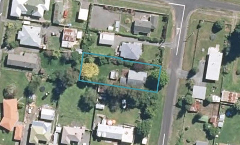 32 Ohorere Street, Owhango - Carousel 1