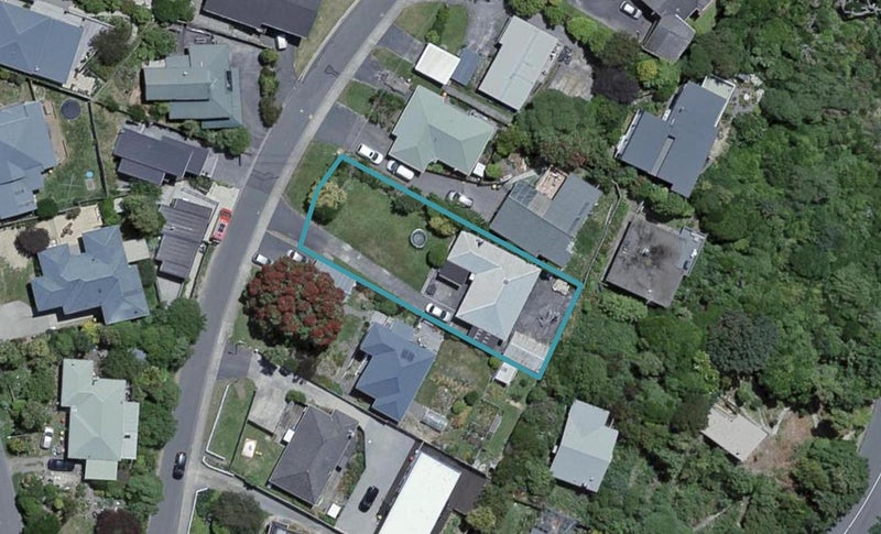 52 Bassett Road, Johnsonville, Wellington - Carousel 1