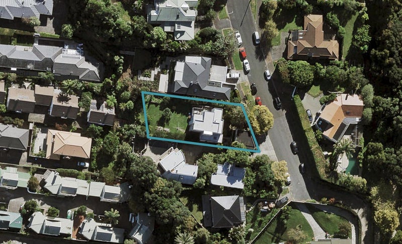 17 Stirling Street, Remuera, Auckland - Carousel 1