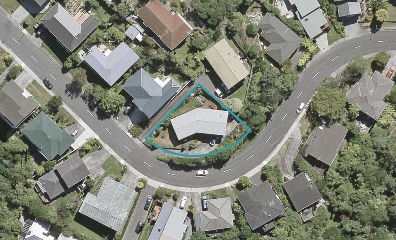 80 Tirohanga Road, Tirohanga, Lower Hutt - Carousel 1