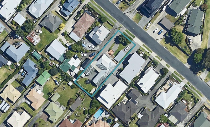 186 VALLEY ROAD, Mount Maunganui, Tauranga - Carousel 1