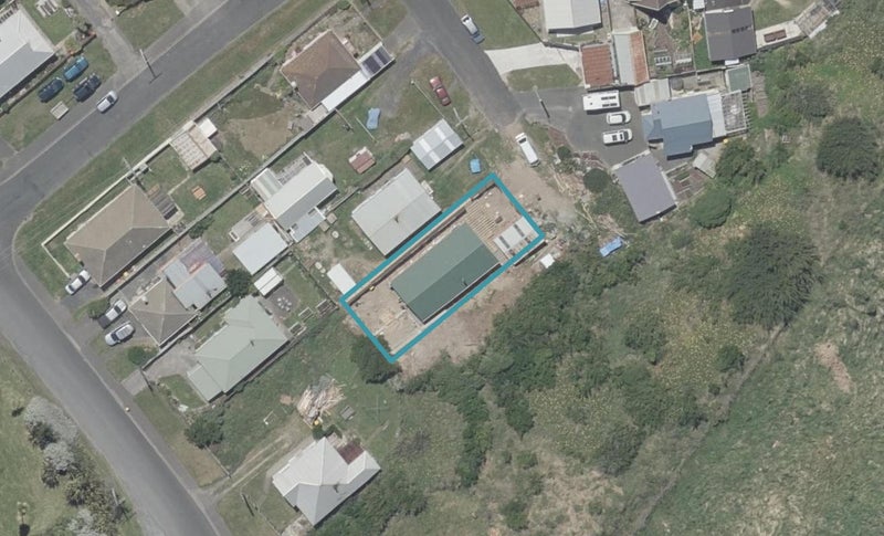 8 Lombardy Street, Ocean Grove, Dunedin - Carousel 1