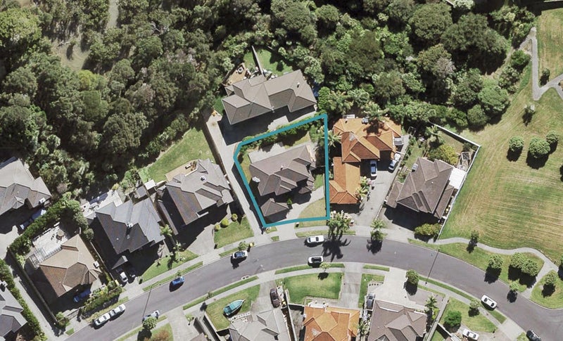 17 Vinewood Drive, Albany, Auckland - Carousel 1