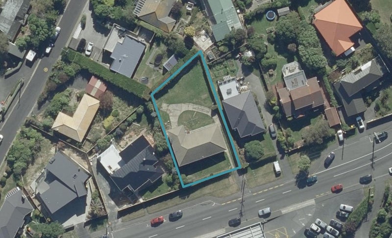 145 Larnach Road, Waverley, Dunedin - Carousel 1