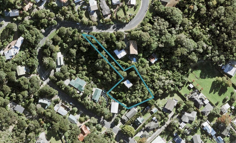 16 Cochrane Avenue, Arkles Bay, Whangaparaoa - Carousel 1