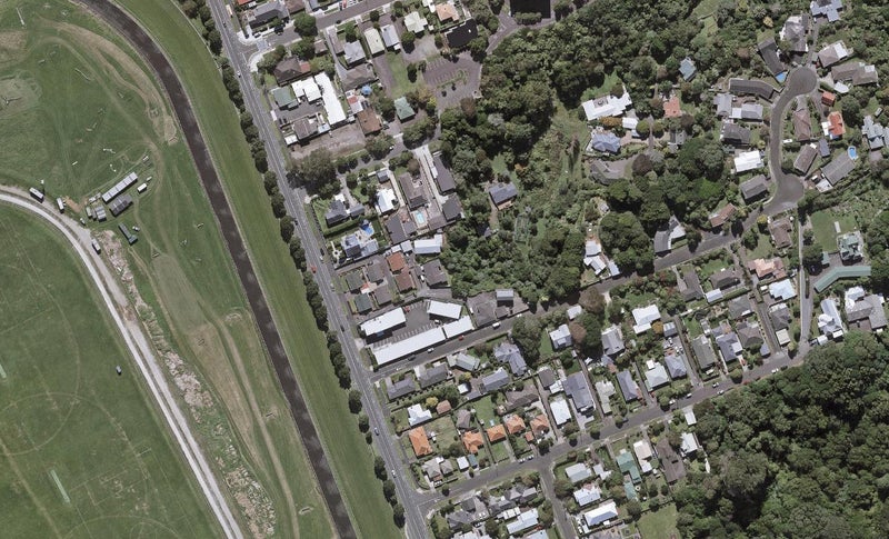 135B Coronation Avenue, Welbourn, New Plymouth - Carousel 1