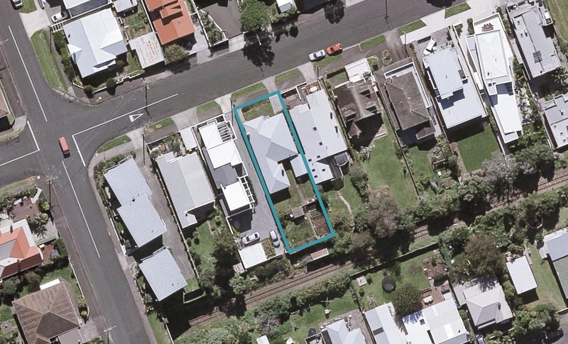 96 Buller Street, New Plymouth, New Plymouth - Carousel 1