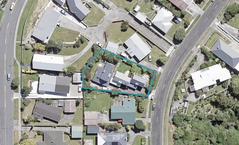 25B Cedar Street, Maungaraki, Lower Hutt - Carousel 1