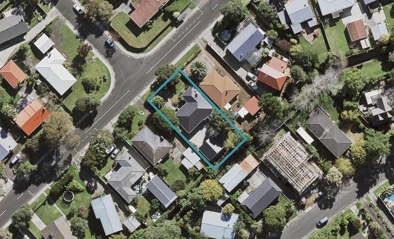 25 Sylvia Road, Hillcrest, Auckland - Carousel 1